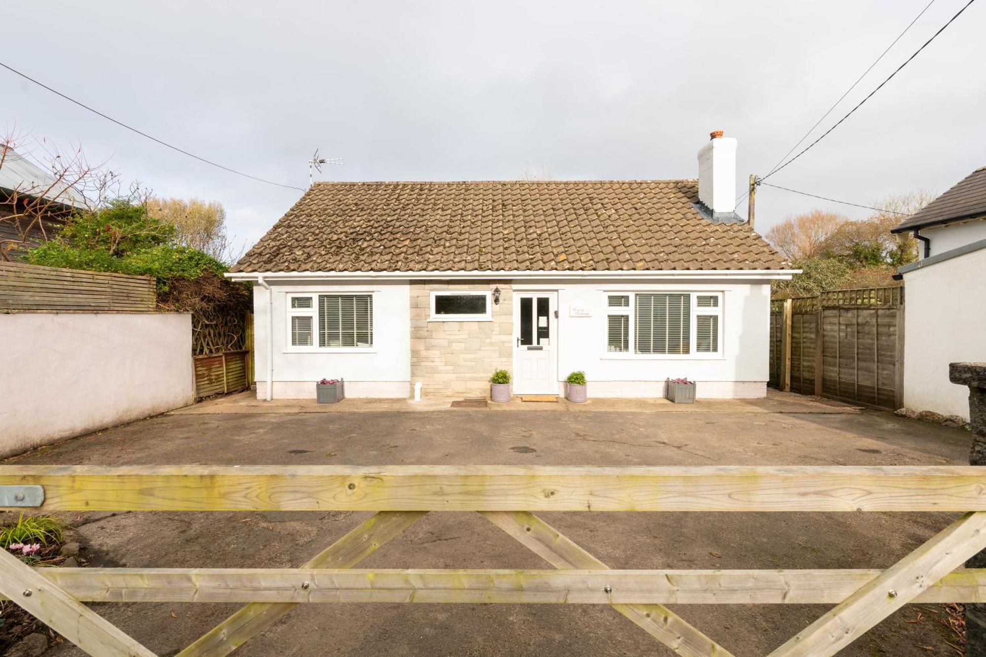 Just Stay Wales - Marshmallow Cottage, Oxwich Swansea Extérieur photo